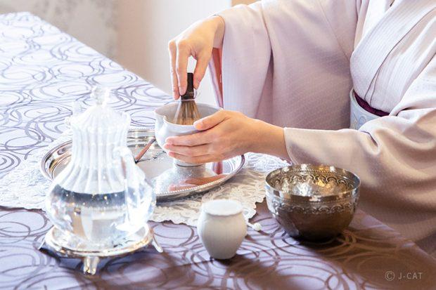椿の会に習う季節のテーブルスタイル茶道
